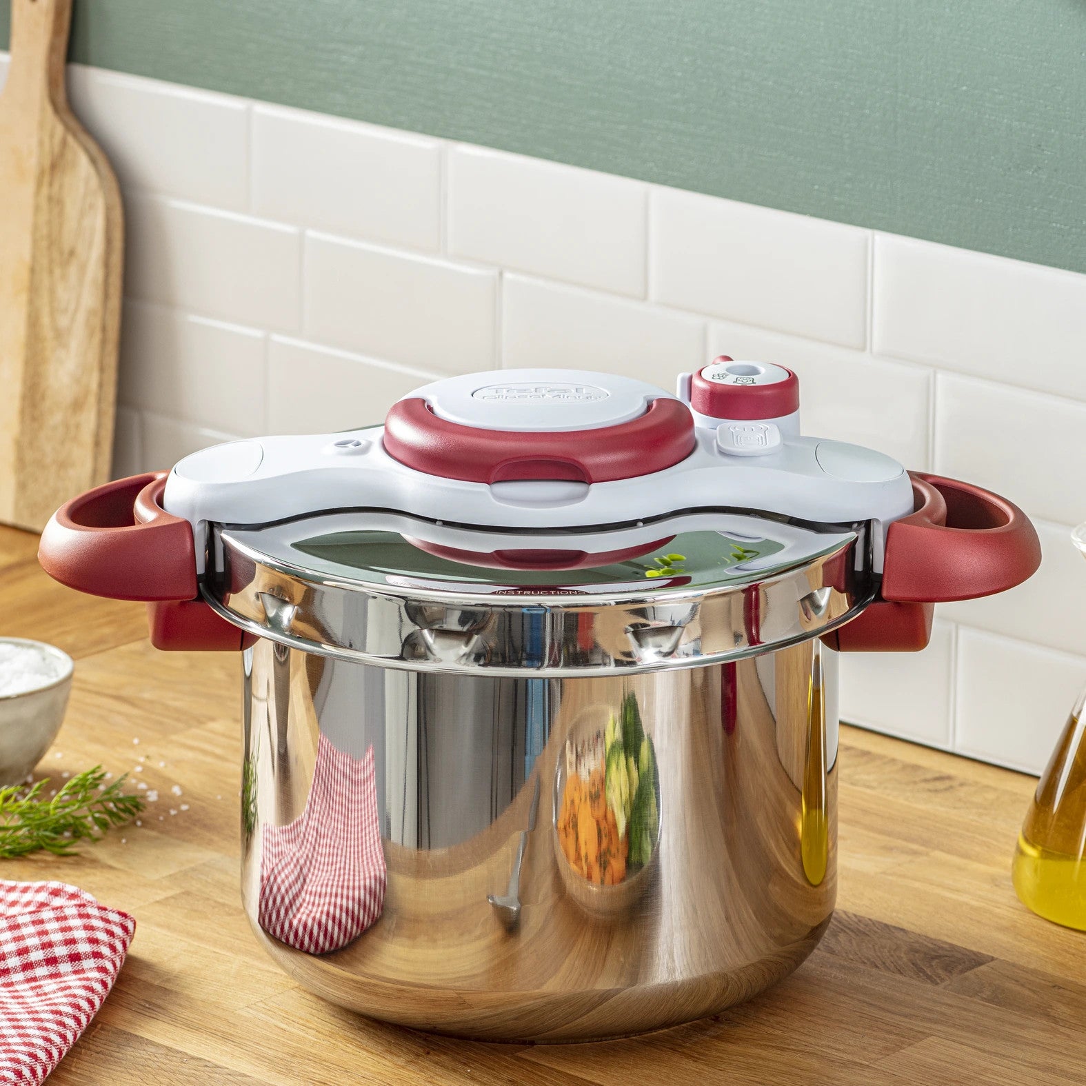 Cocotte Clipso Minute Easy 6L – Rouge & Blanc